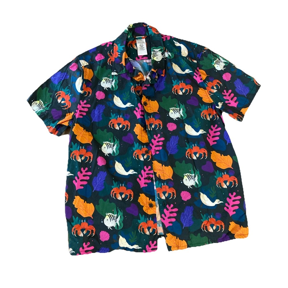 DISNEY STORE Little Mermaid‎ Hawaiian Shirt LIVE ACTION Sz M Tropical Sebastian